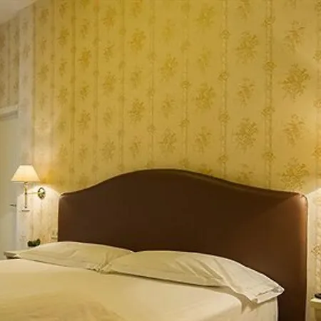 Torino 3*