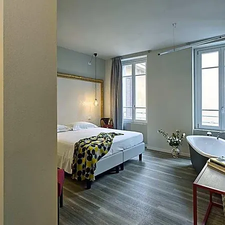 Torino 3*