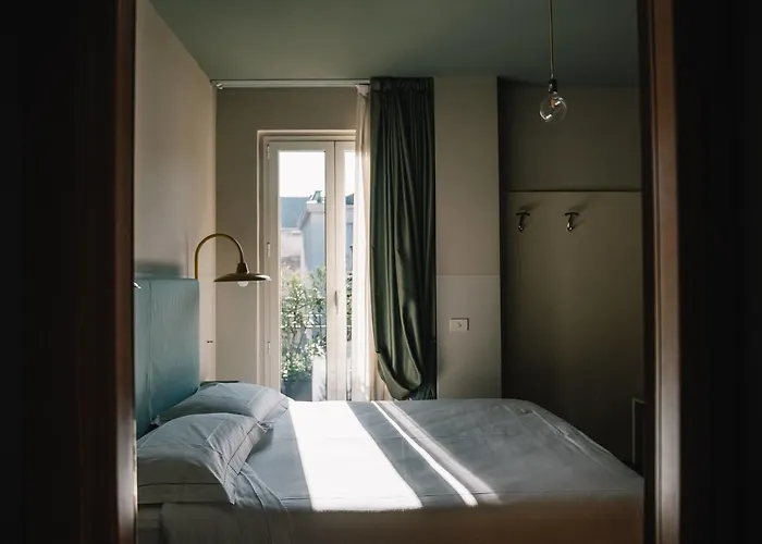 トリノ ホテル 3*